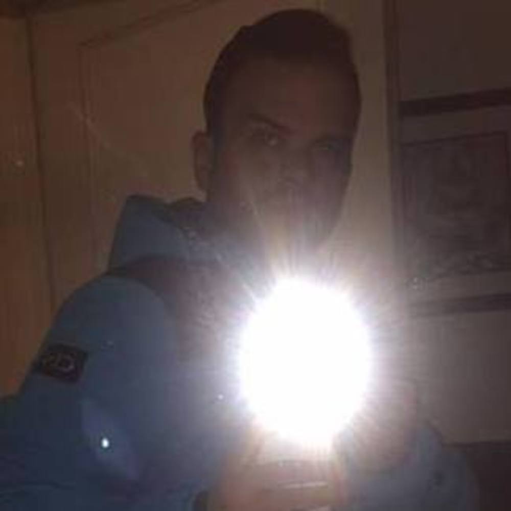 Meet your Posher, Mark